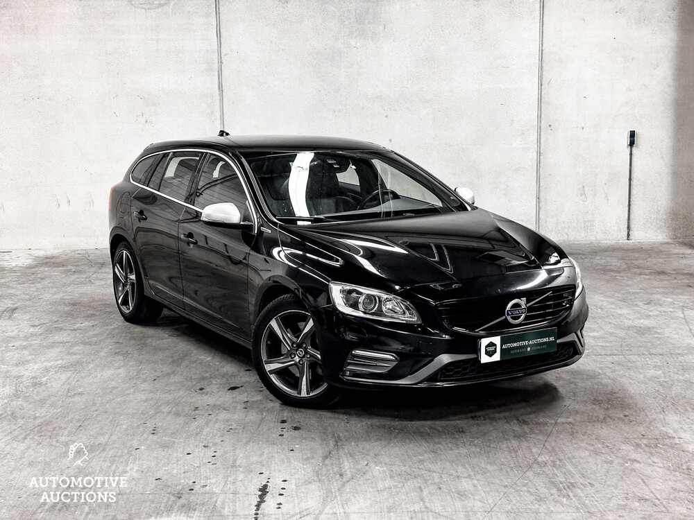 Volvo V60 R-Design 2.4 D6 Twin Engine 220PS 2015 -Orig. EN-, GJ-646-L