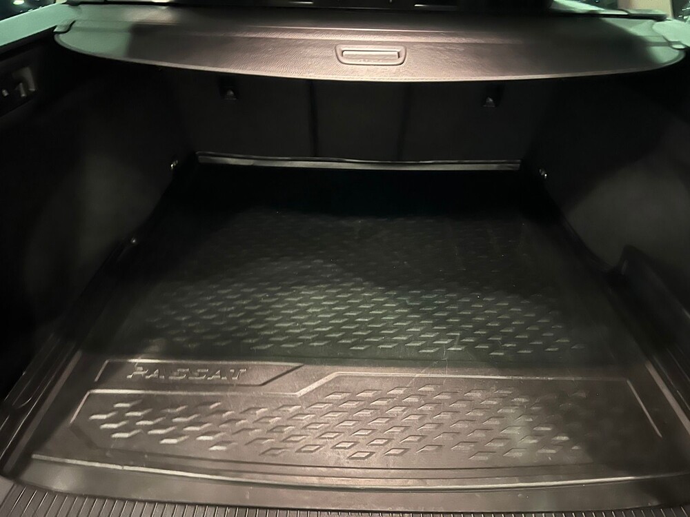 Volkswagen Passat Variant 1.6 TDI DSG Comfortline Business 120PS 2018 -Orig. EN-, RN-337-T