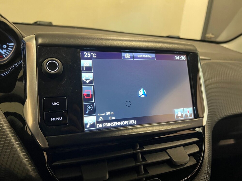 Peugeot 208 GT-line 1.2 PureTech 110PS 2016, L-188-DJ