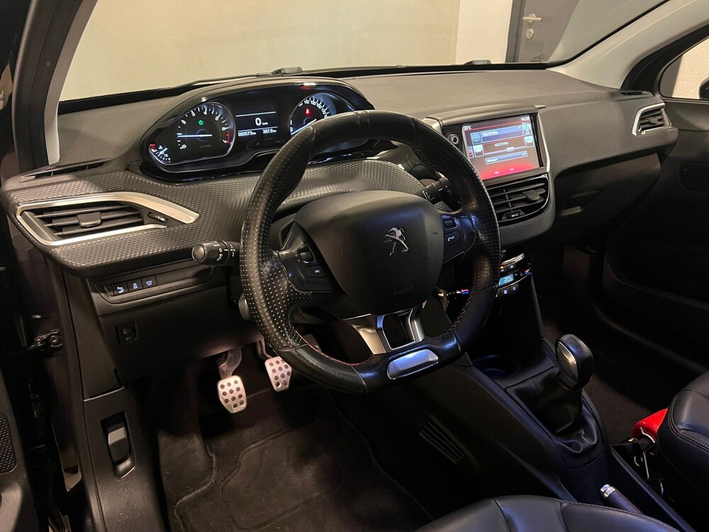 Peugeot 208 GT-line 1.2 PureTech 110PS 2016, L-188-DJ