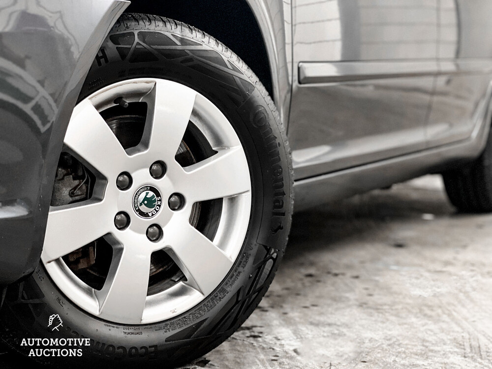 Skoda Octavia Combi 1.8 TSI Elegance 160PS 2012, 64-SXX-5