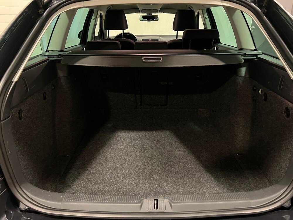 Skoda Octavia Combi 1.8 TSI Elegance 160PS 2012, 64-SXX-5