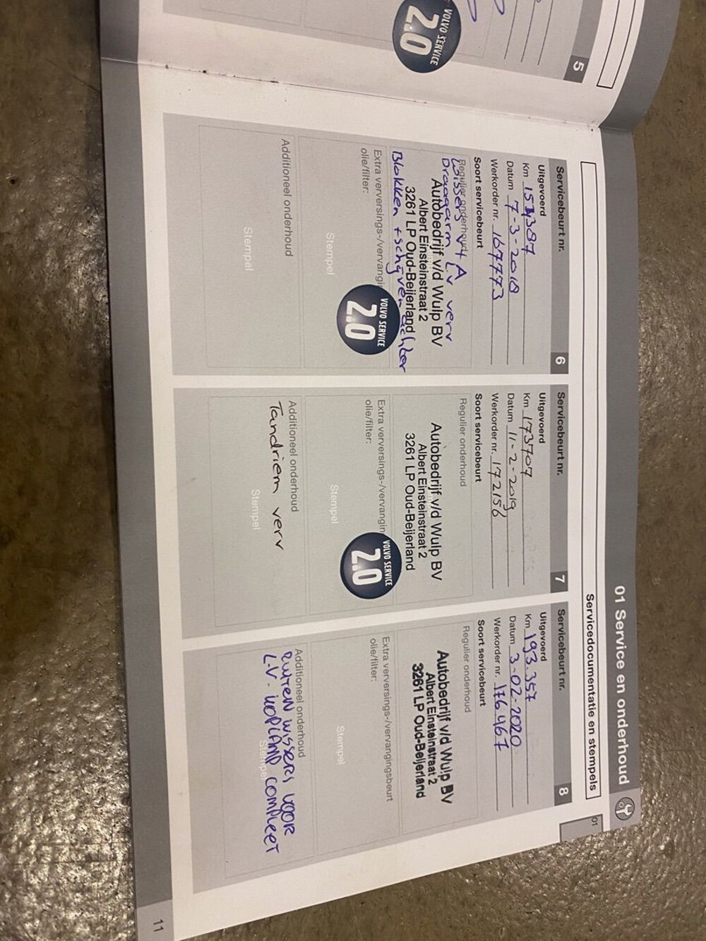 Volvo V60 2.0 D3 5-Zylinder Momentum 163PS 2011, 10-XRX-7