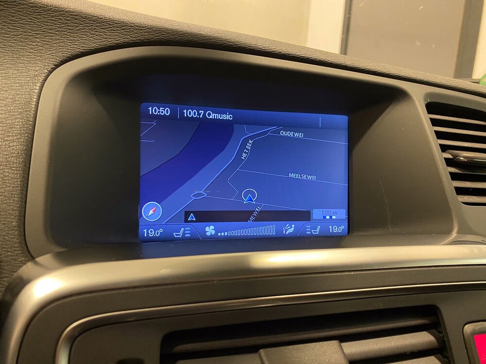 Volvo V60 2.0 D3 5-Zylinder Momentum 163PS 2011, 10-XRX-7