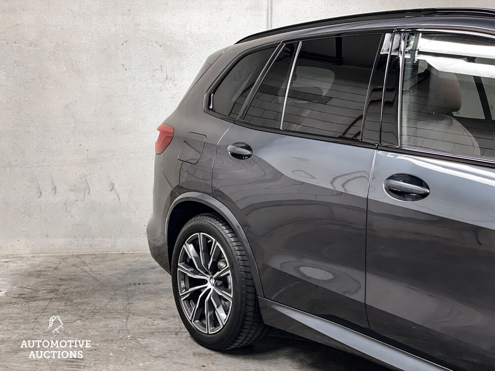BMW X5 xDrive40i M-Sport 3.0 G05 340PS 2019