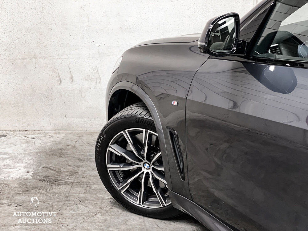 BMW X5 xDrive40i M-Sport 3.0 G05 340PS 2019