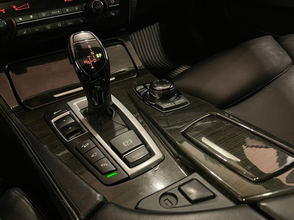 Manhart MH5 550 BMW M550i 4.4 V8 F10 529PS 2012 5er, P-800-HX