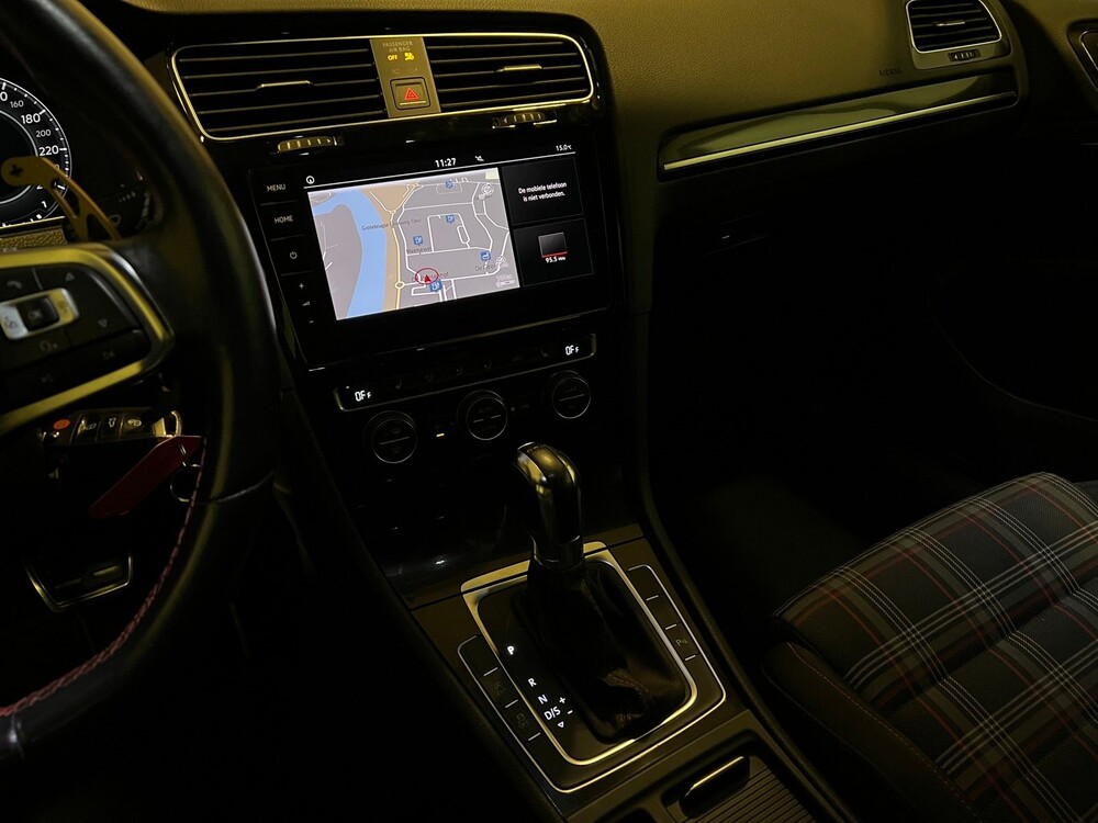 Volkswagen Golf GTI Performance VII 2.0 TSI 230PS 2013, K-907-NJ