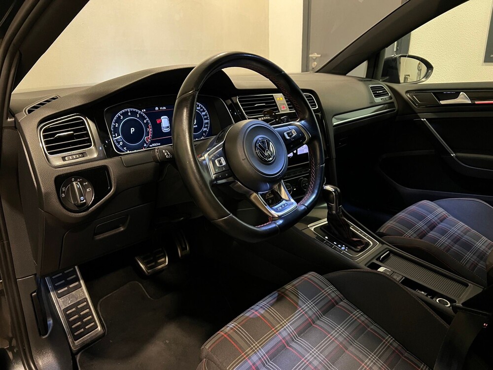 Volkswagen Golf GTI Performance VII 2.0 TSI 230PS 2013, K-907-NJ