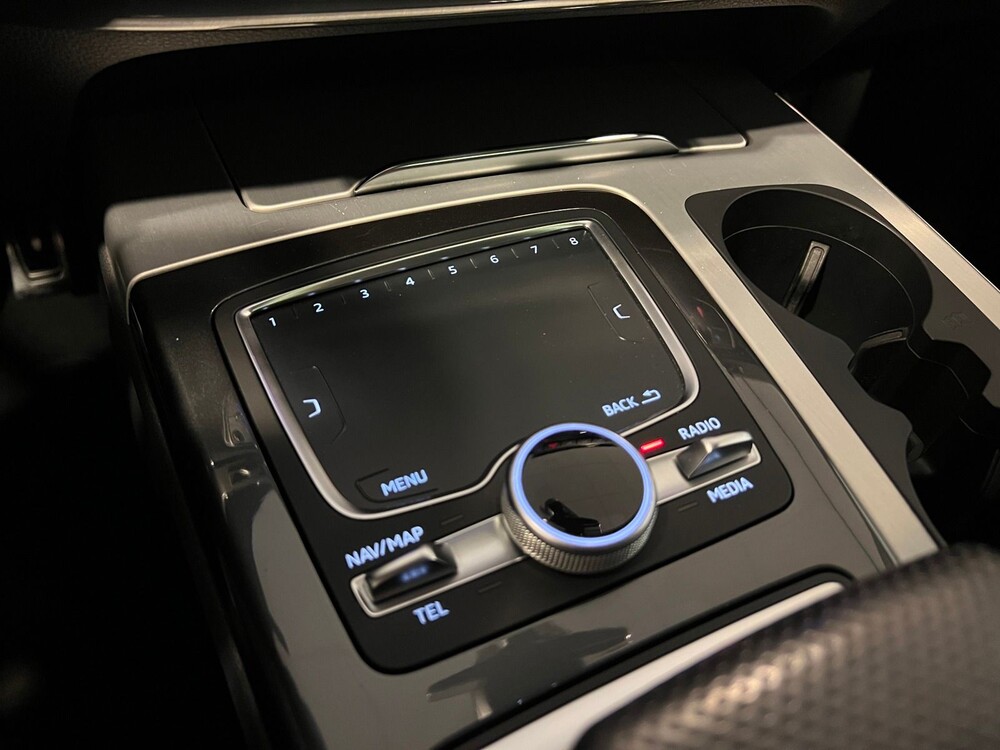 Audi Q7 S-Line 3.0 TDI V6 Quattro 272PS 2016, KN-014-L