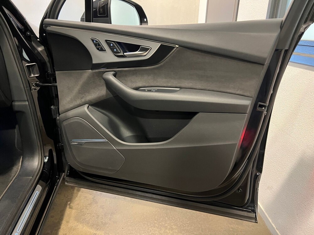 Audi Q7 S-Line 3.0 TDI V6 Quattro 272PS 2016, KN-014-L