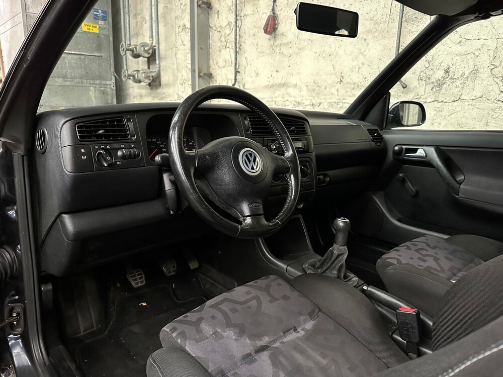 Volkswagen Golf Cabriolet 1.6 101pk 1999, 55-NDN-4