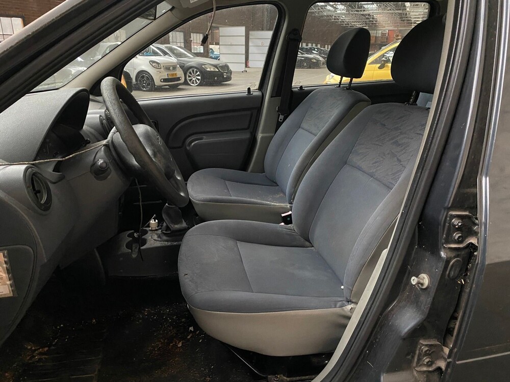 Dacia Logan 1.4 75pk 2009 -Orig. NL-, 62-HXJ-9