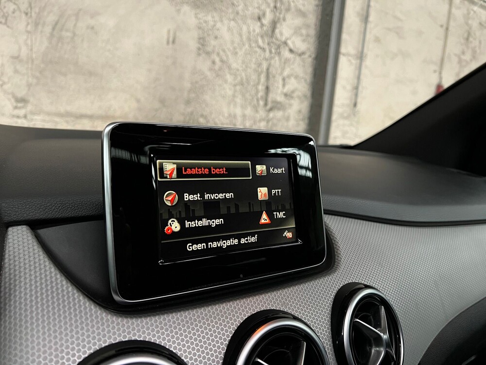 Mercedes-Benz B-klasse 200 Ambition 156pk 2012, HG-958-G