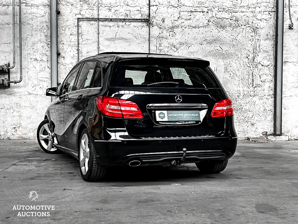 Mercedes-Benz B-klasse 200 Ambition 156pk 2012, HG-958-G