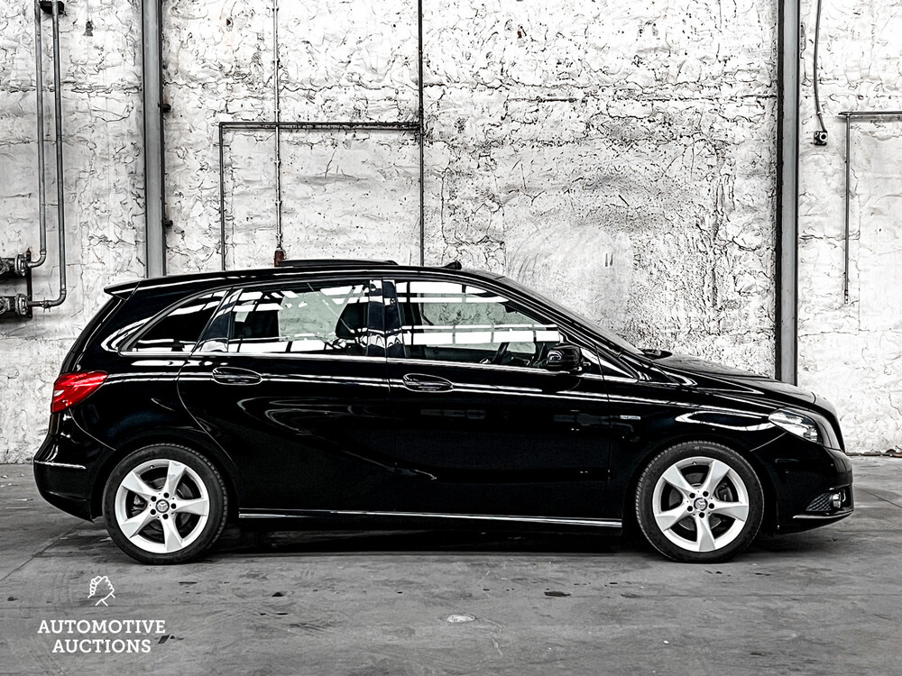 Mercedes-Benz B-klasse 200 Ambition 156pk 2012, HG-958-G