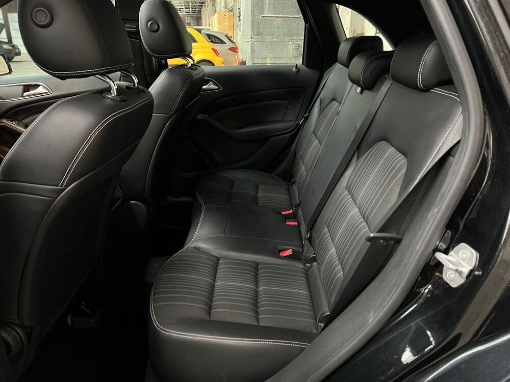 Mercedes-Benz B-klasse 200 Ambition 156pk 2012, HG-958-G