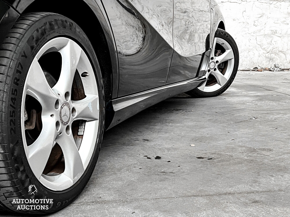 Mercedes-Benz B-klasse 200 Ambition 156pk 2012, HG-958-G