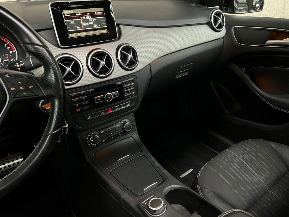 Mercedes-Benz B-klasse 200 Ambition 156pk 2012, HG-958-G