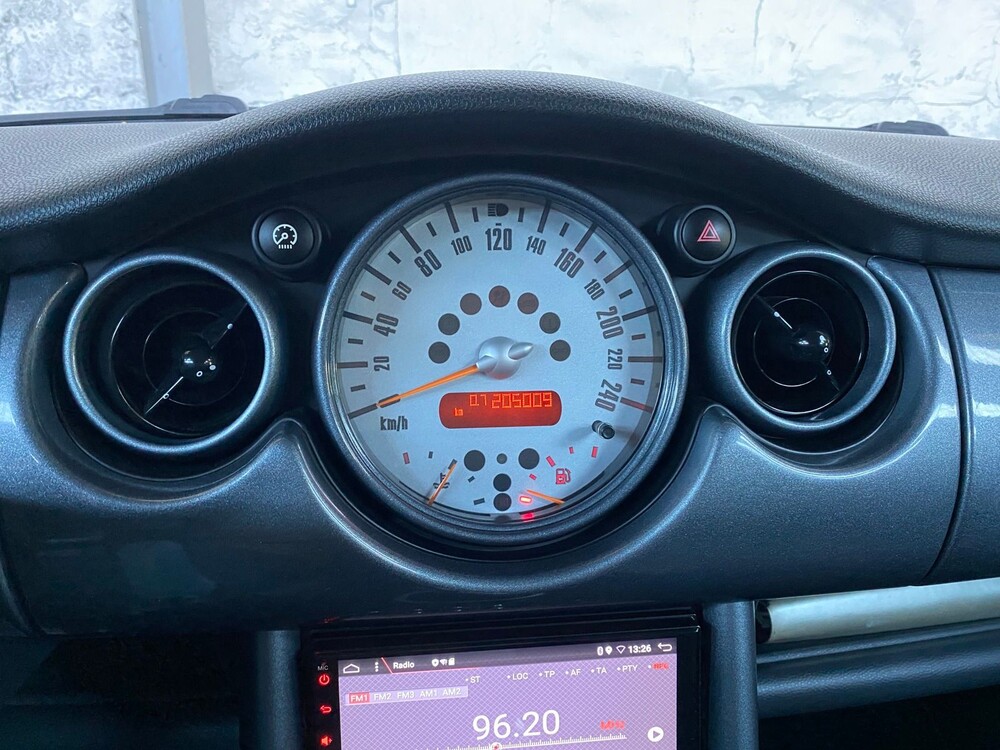 Mini Cooper S 1.6 163pk 2002, 82-JNL-1