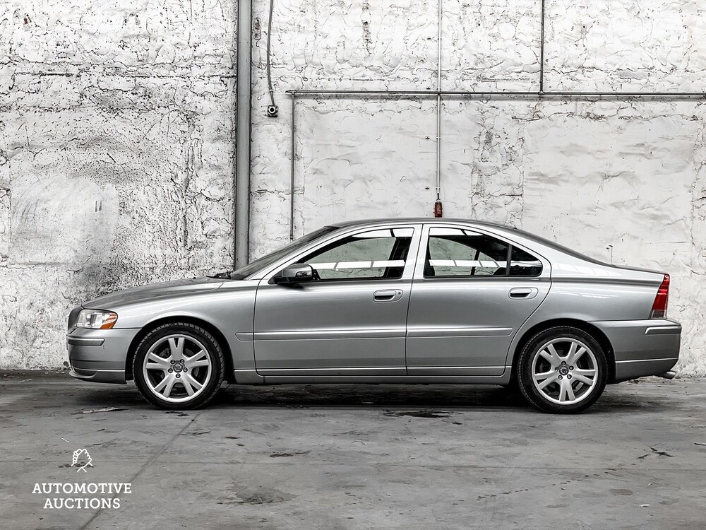 Volvo S60 2.4 Drivers Edition S60 2.4 Drivers Edition 140pk 2009 -Orig. NL-, 20-KGB-1