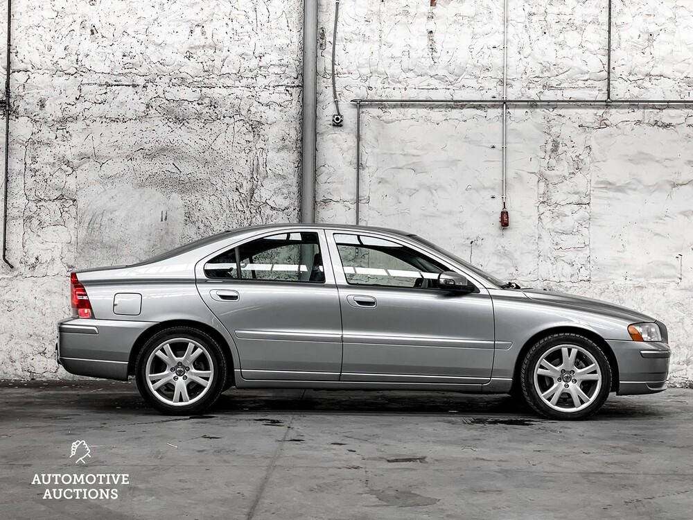 Volvo S60 2.4 Drivers Edition S60 2.4 Drivers Edition 140pk 2009 -Orig. NL-, 20-KGB-1