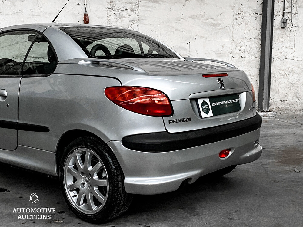 Peugeot 206 CC 1.6-16V 109pk 2002 -Orig. NL-, 83-JK-FL