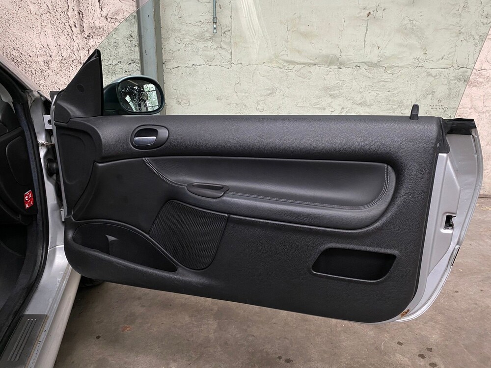 Peugeot 206 CC 1.6-16V 109pk 2002 -Orig. NL-, 83-JK-FL