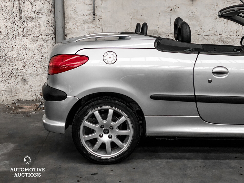 Peugeot 206 CC 1.6-16V 109pk 2002 -Orig. NL-, 83-JK-FL