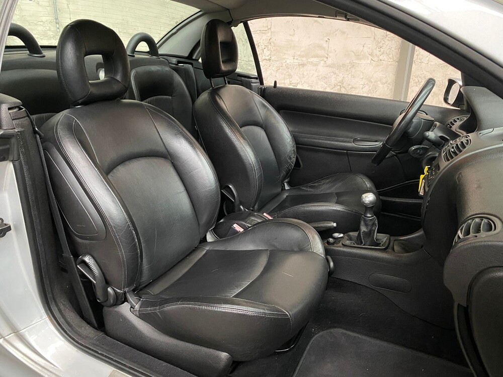 Peugeot 206 CC 1.6-16V 109pk 2002 -Orig. NL-, 83-JK-FL