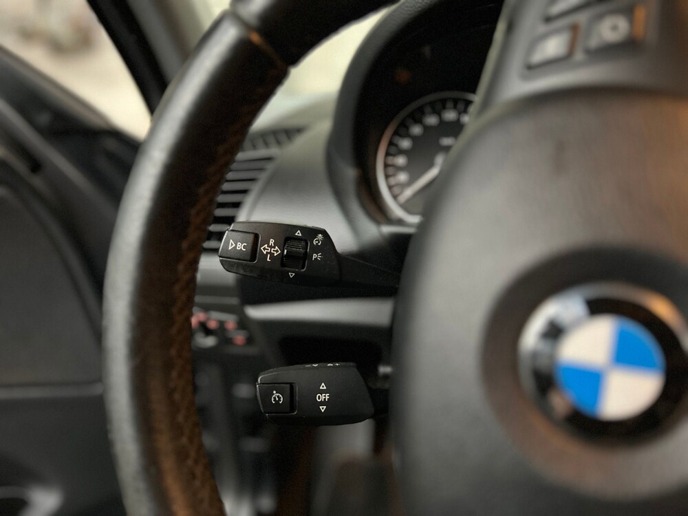 BMW 1-serie 118i Business Line Style 143pk 2010 -Orig. NL-, 01-KNS-6