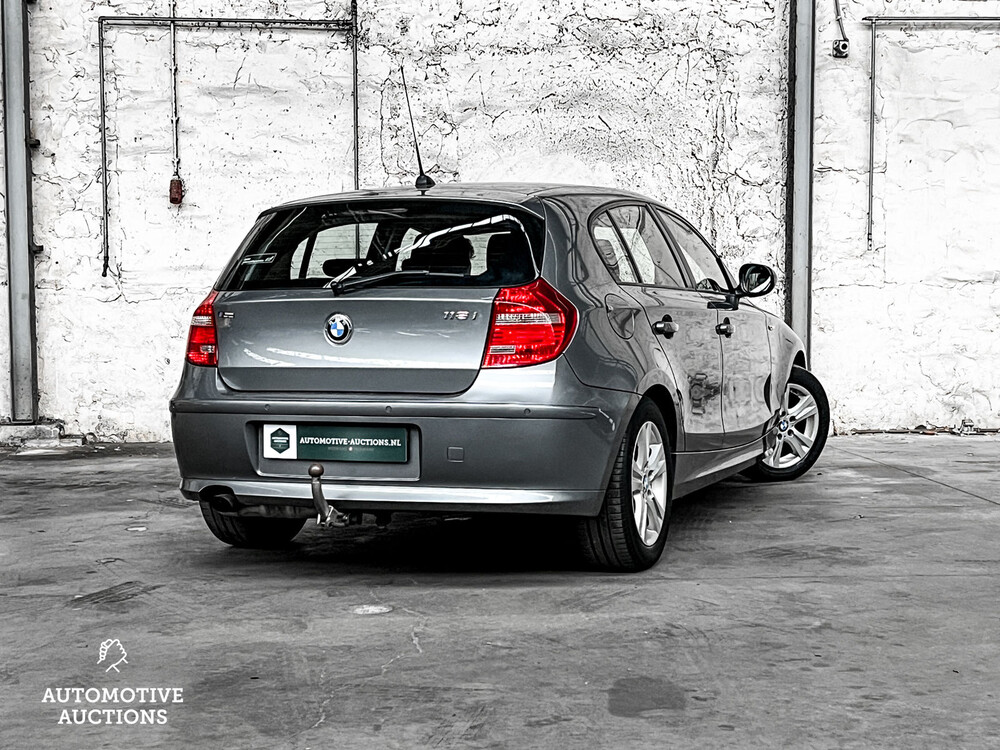 BMW 1-serie 118i Business Line Style 143pk 2010 -Orig. NL-, 01-KNS-6