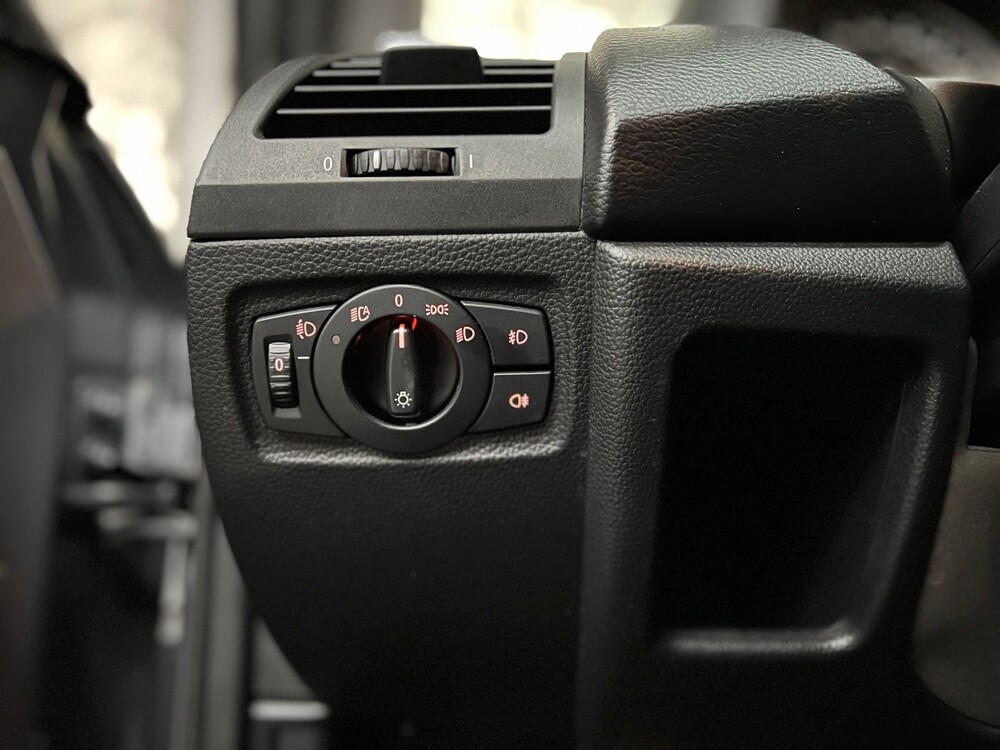 BMW 1-serie 118i Business Line Style 143pk 2010 -Orig. NL-, 01-KNS-6