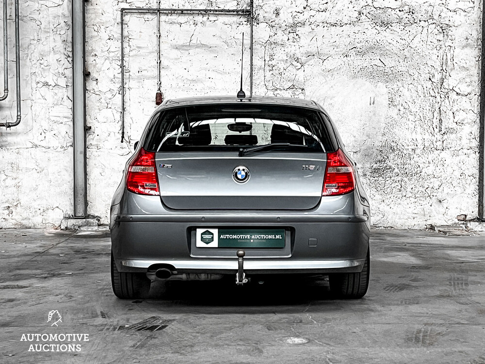 BMW 1-serie 118i Business Line Style 143pk 2010 -Orig. NL-, 01-KNS-6