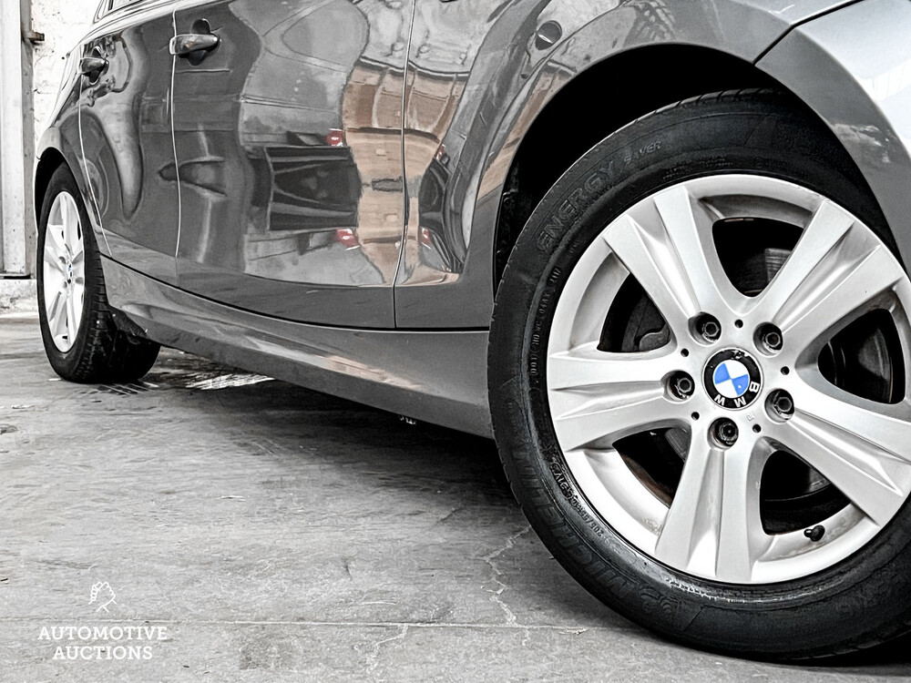 BMW 1-serie 118i Business Line Style 143pk 2010 -Orig. NL-, 01-KNS-6