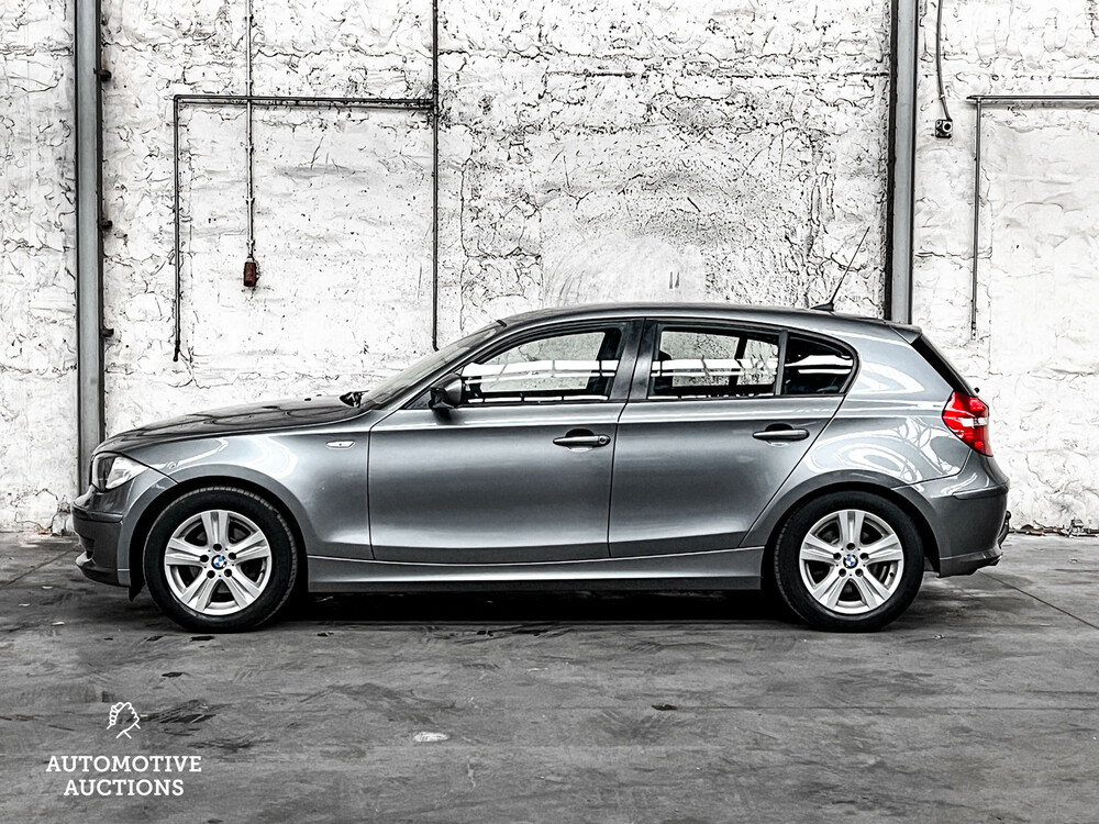 BMW 1-serie 118i Business Line Style 143pk 2010 -Orig. NL-, 01-KNS-6