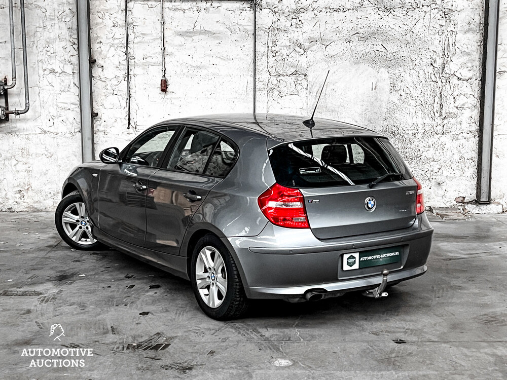 BMW 1-serie 118i Business Line Style 143pk 2010 -Orig. NL-, 01-KNS-6