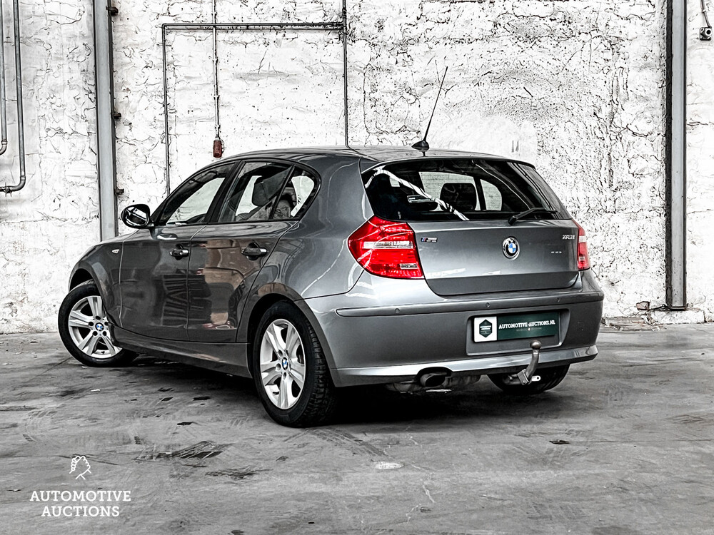 BMW 1-serie 118i Business Line Style 143pk 2010 -Orig. NL-, 01-KNS-6