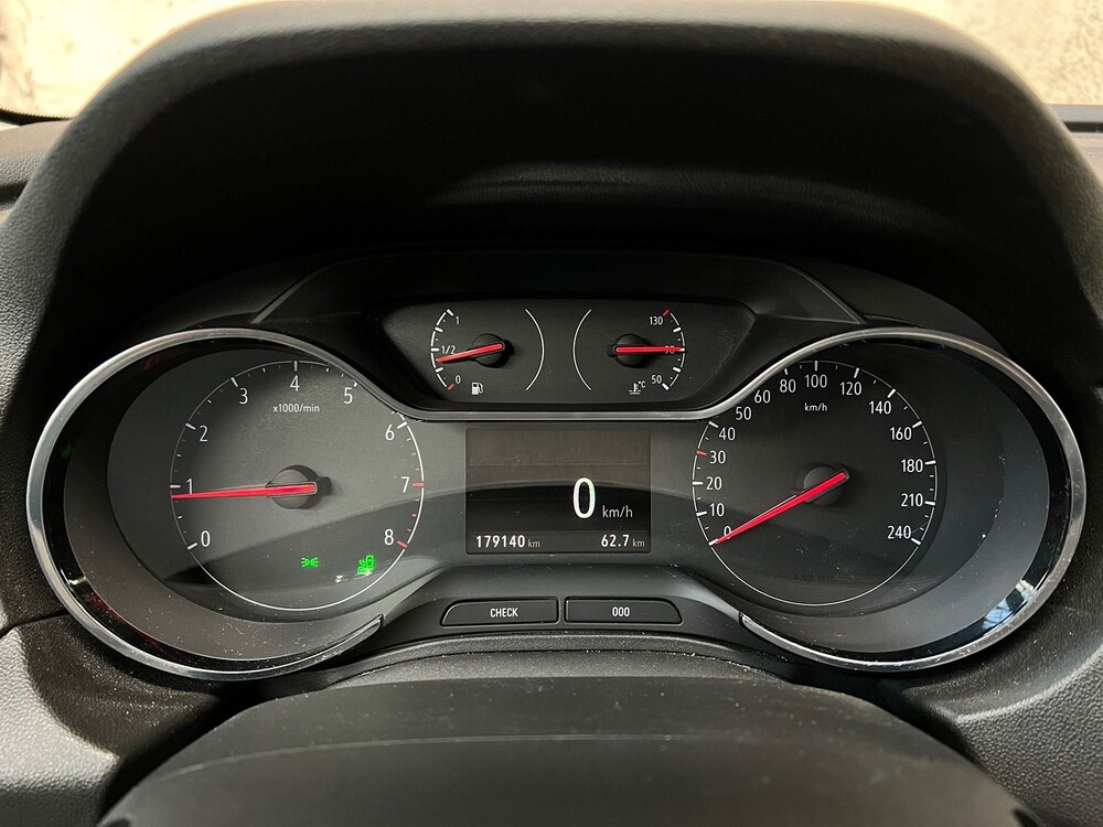 Opel Grandland X Turbo Business Executi 131pk 2018 -Orig. NL-, TR-492-D