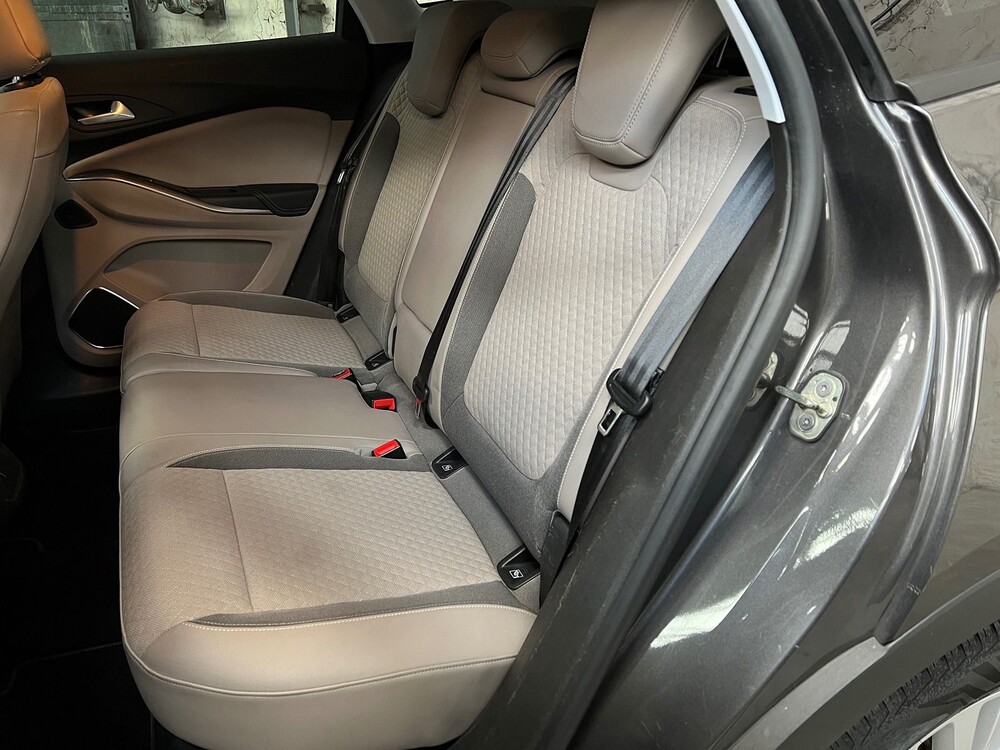 Opel Grandland X Turbo Business Executi 131pk 2018 -Orig. NL-, TR-492-D