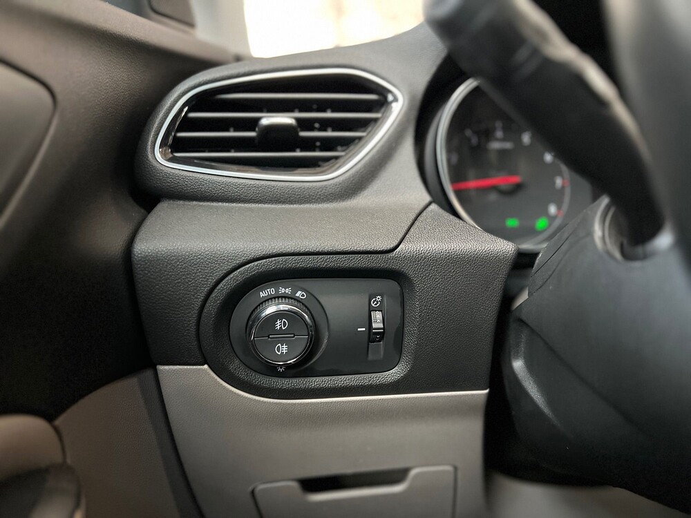 Opel Grandland X Turbo Business Executi 131pk 2018 -Orig. NL-, TR-492-D