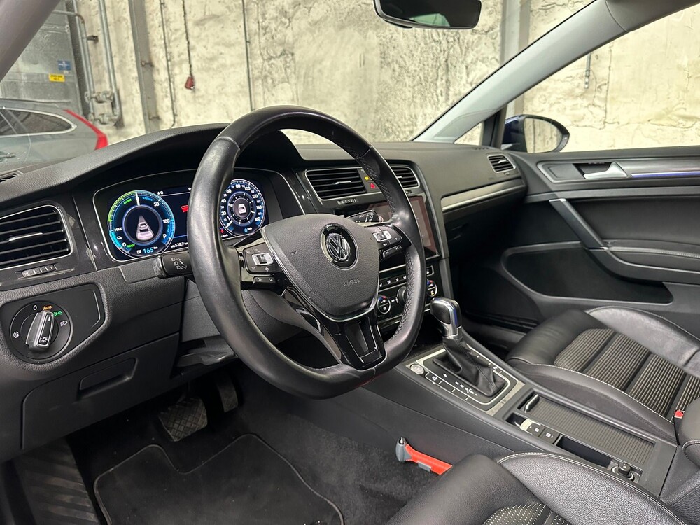 Volkswagen Golf e-Golf 136pk 2019, G-751-BT