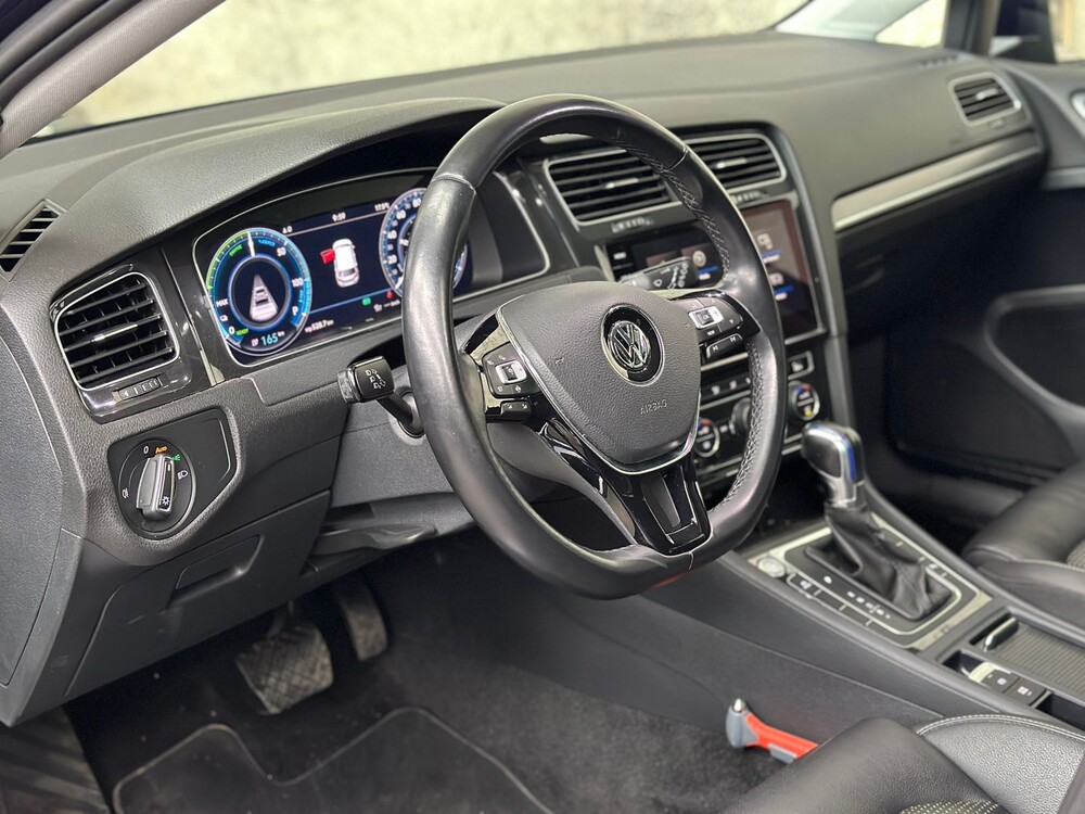 Volkswagen Golf e-Golf 136pk 2019, G-751-BT