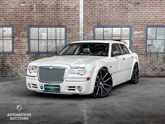 Chrysler 300C HEMI 5.7 V8 340PS 2006 -Youngtimer-