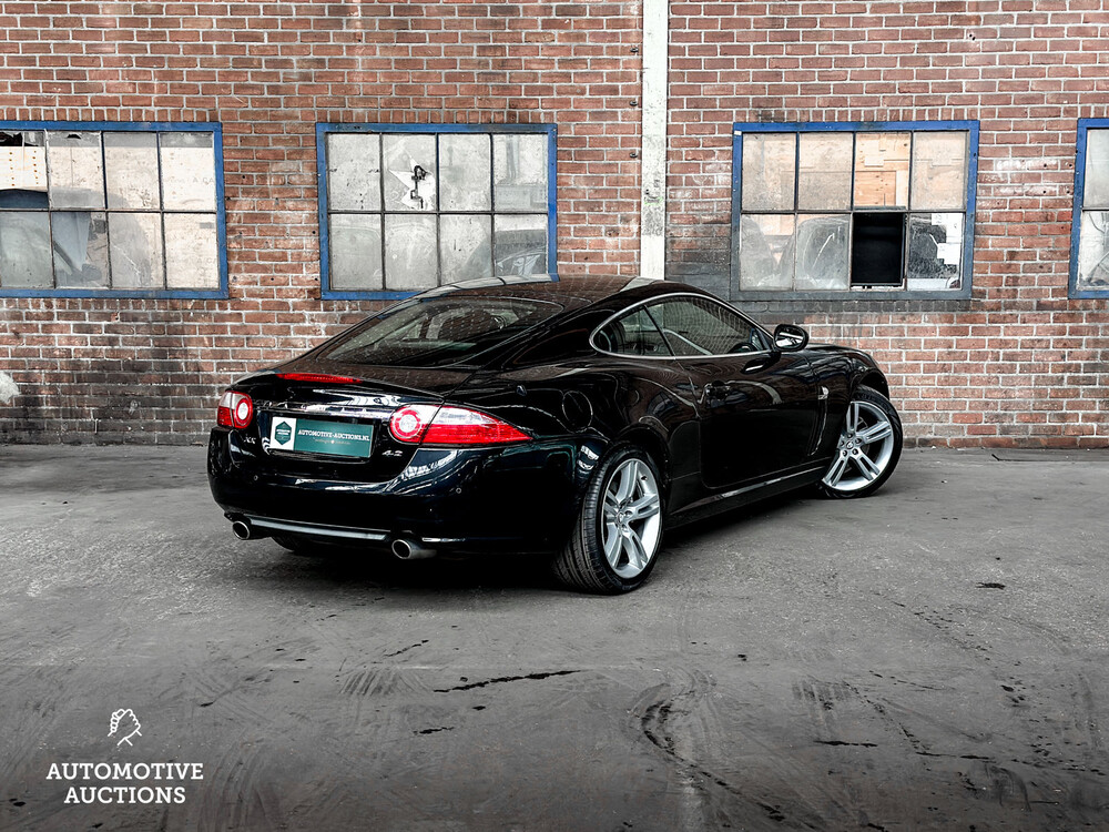 Jaguar XK 4.2 V8 Coupé 298PS 2006, 45-LHV-5 -Youngtimer-