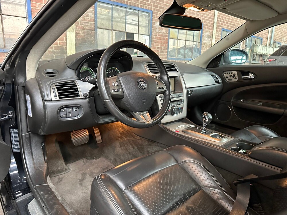 Jaguar XK 4.2 V8 Coupé 298PS 2006, 45-LHV-5 -Youngtimer-