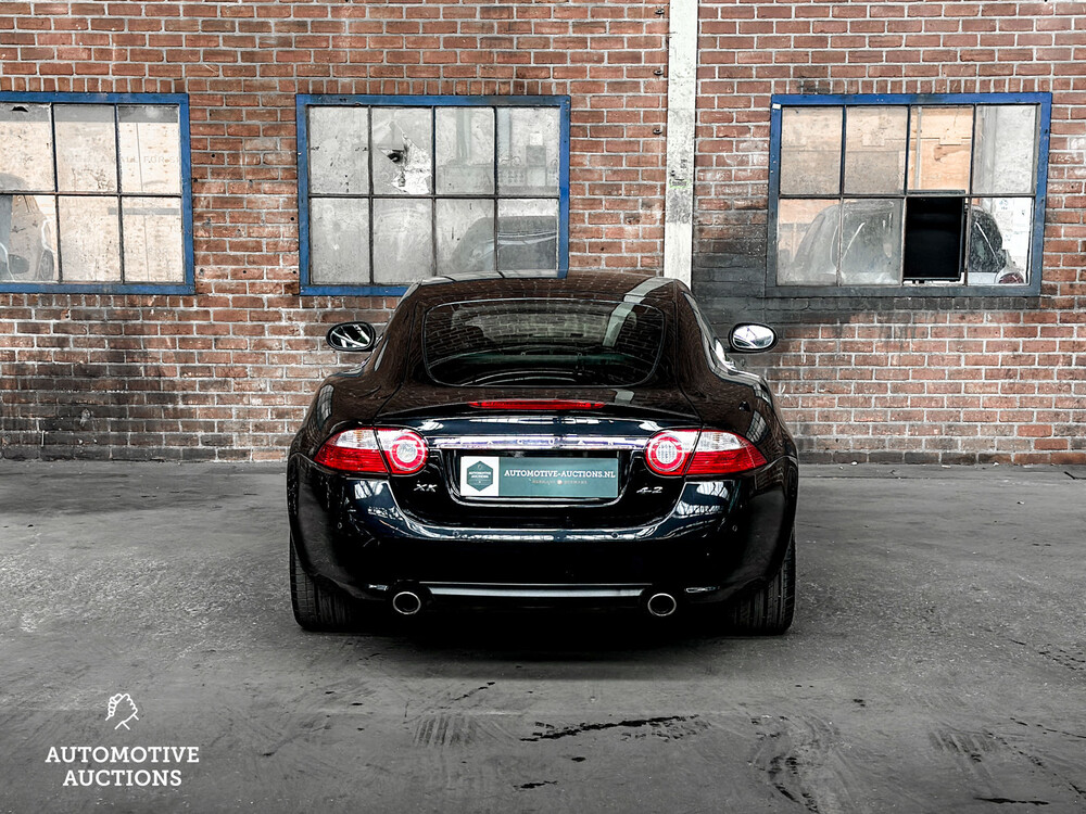 Jaguar XK 4.2 V8 Coupé 298PS 2006, 45-LHV-5 -Youngtimer-