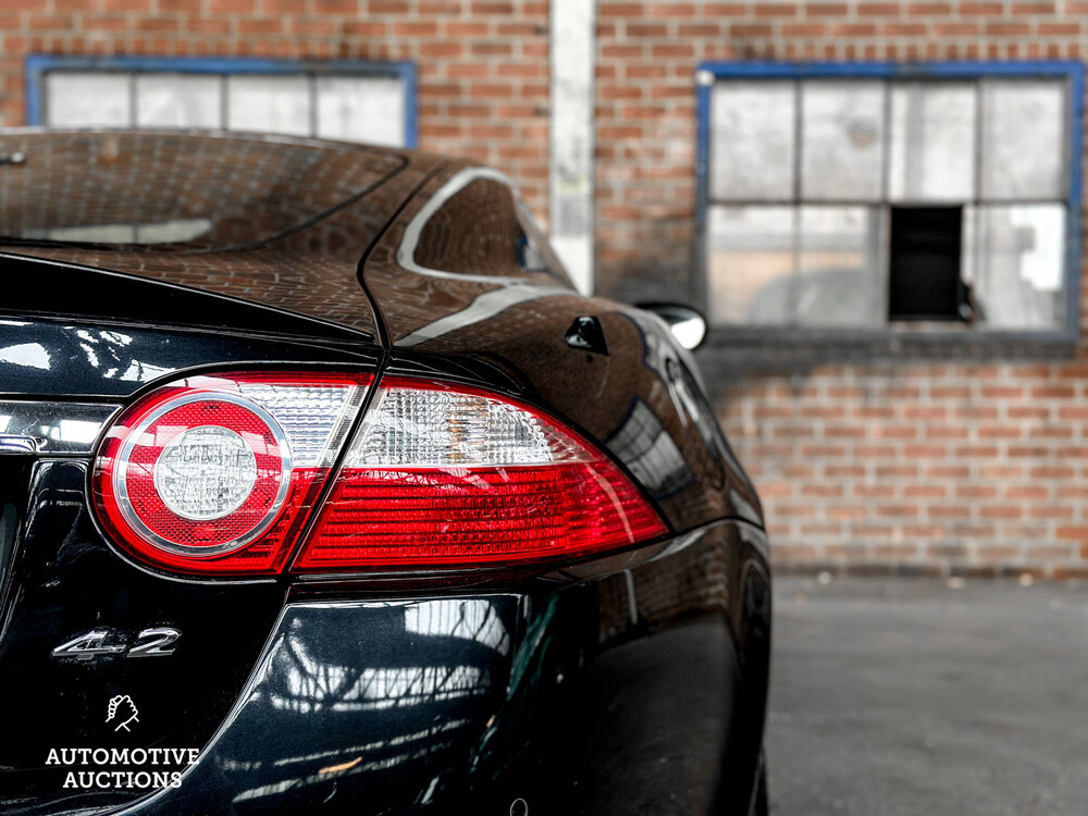 Jaguar XK 4.2 V8 Coupé 298PS 2006, 45-LHV-5 -Youngtimer-