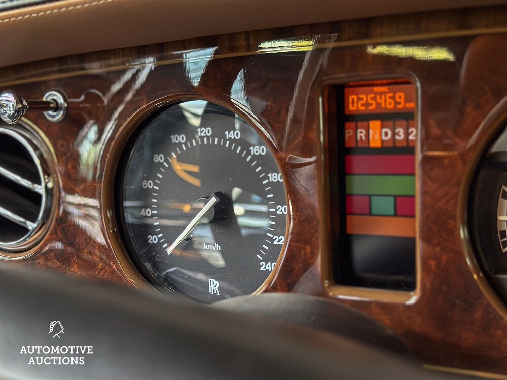 Rolls-Royce Silver Dawn 6.8 V8 249PS 1996