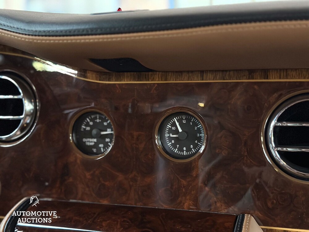 Rolls-Royce Silver Dawn 6.8 V8 249PS 1996